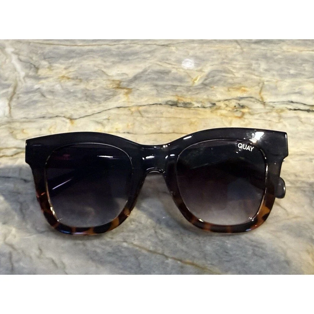 Quay Australia black owed